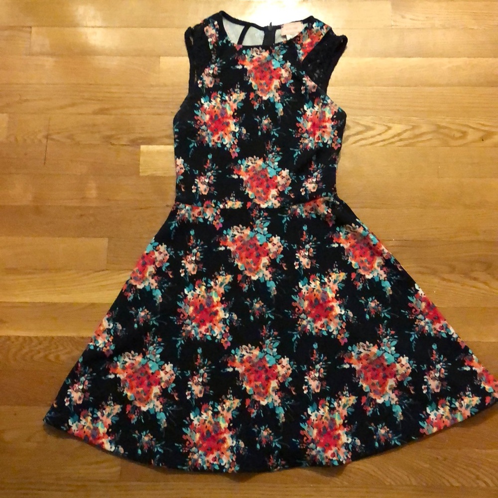 Love...ady dress